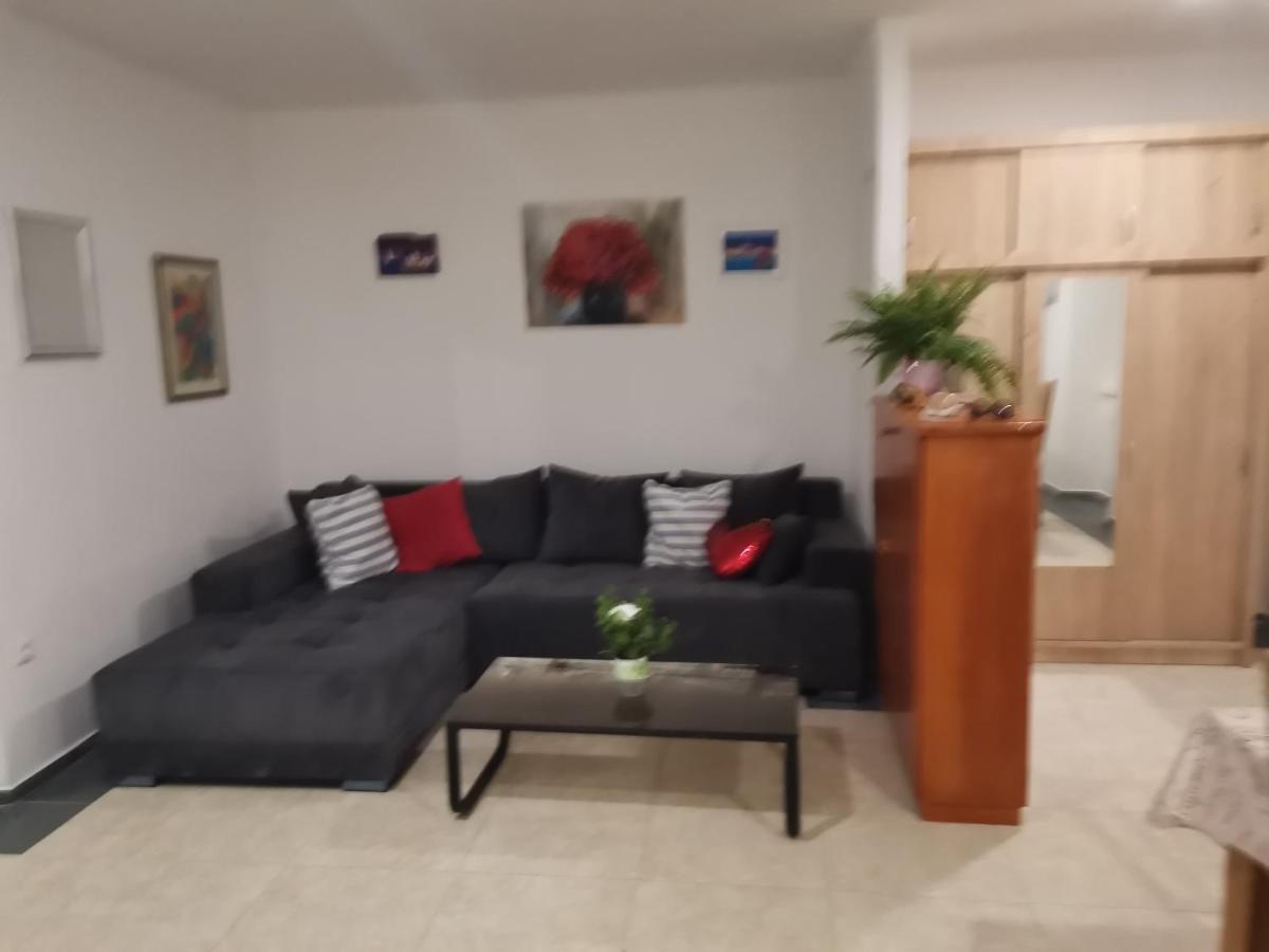 Diana Rooms And Apartment スプリト エクステリア 写真